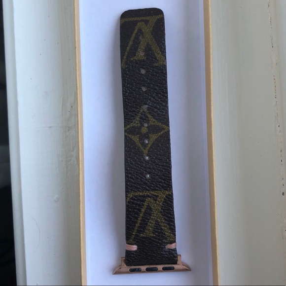 SOLD Louis Vuitton Apple Watch Band - Picture 7 of 13